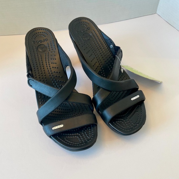 Crocs Black Heels Sandals Comfortable Classic‎ Style Shoes - Picture 1 of 7